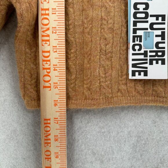 NWT Future Collective Reese Blutstein Cropped Scoop Neck Sweater LG‎ Cable Knit - Picture 6 of 8
